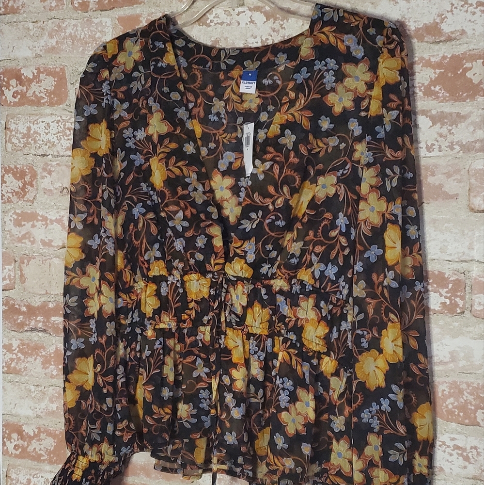 Sheer NWT old navy blouse